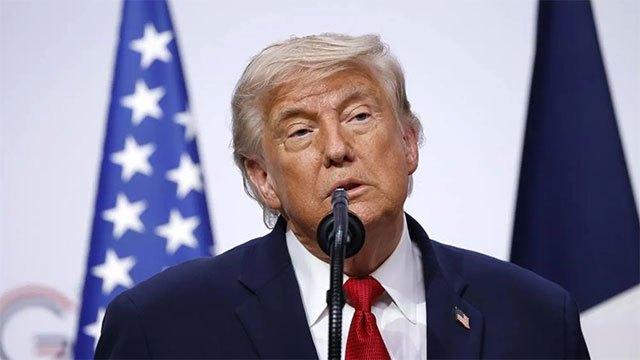 Trump says US might "take over" strait if deal not reached, threatens Iranian delegation