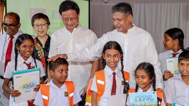 Chinese Embassy donates school supplies and dry rations in Galle