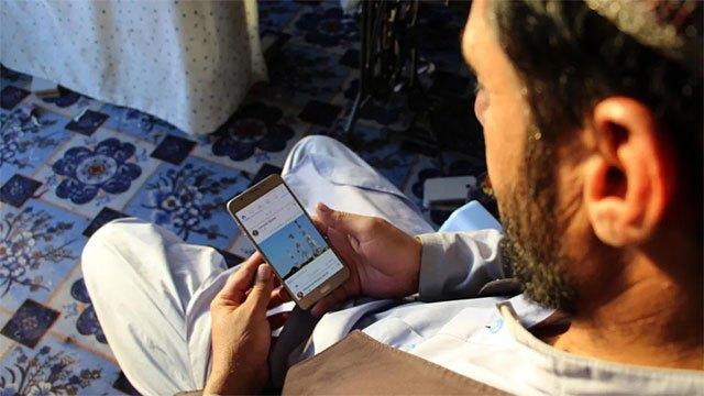 Afghanistan’s Taliban government imposes smartphone ban on government officials