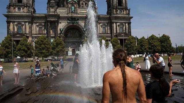 Europe's heatwave linked to 1,300 deaths, WHO says, as Germany hits record 41.7C