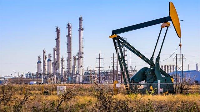 Oil prices climb as Iran's refusal to meet US envoys dims ceasefire hopes