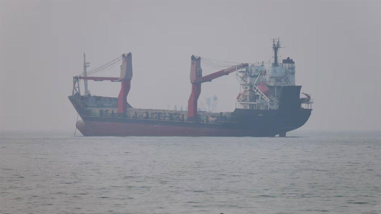 US and Iran enter technical talks to secure peace deal, shipping restart