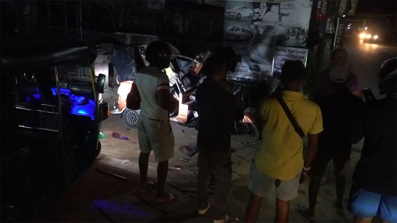 Two killed, two injured in three-wheeler, bus collision in Katukurunda