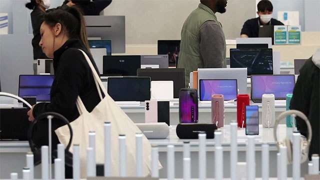 Samsung profits jump 1,800% as AI boom drives chip sales