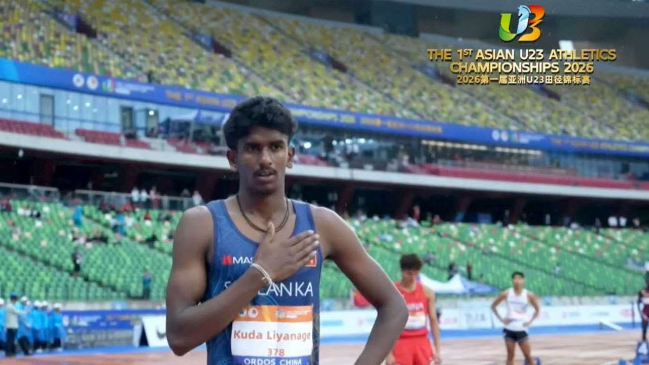 Ayomal Akalanka smashes 26-year-old Sri Lankan 400m hurdles record