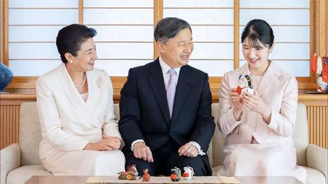 Japan relaxes royal succession rules - but ban on female emperors remains