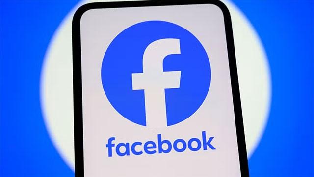Facebook down as users hit with site unavailable message