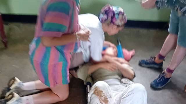 Turkish woman falls from train in Ambewela during selfie attempt