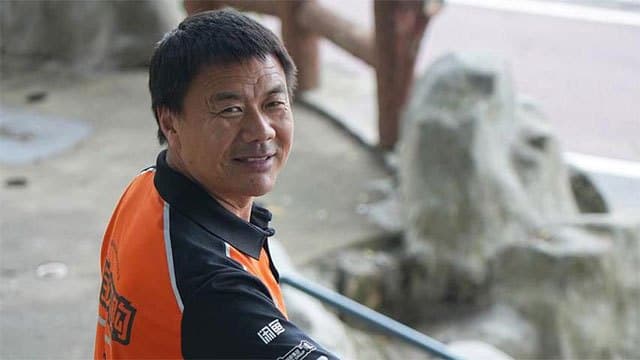 Food delivery rider wins China's top literary prize