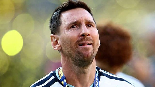 Messi says Argentina's defeat by Spain left immense pain