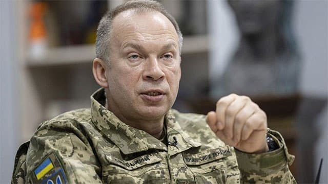 Ukrainian President sacks top army commander after days of protests