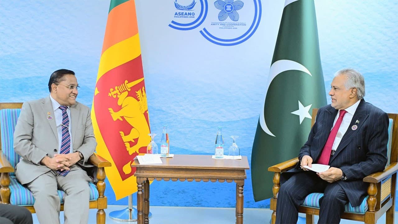 Sri Lanka, Pakistan discuss strengthening bilateral ties on ASEAN Forum sidelines