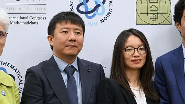 Two Chinese academics win world's top Maths prize for solving century-old problems