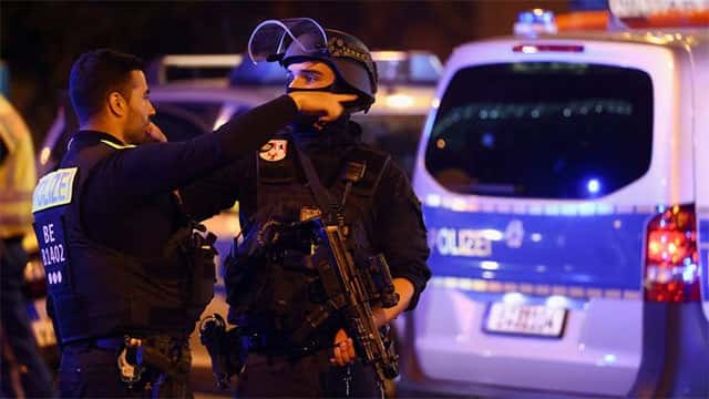 Police identify Islamist as suspect in Berlin Pride attack, seeking his arrest