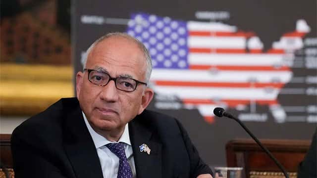 Infantino's senior advisor Cordeiro resigns following proposal to sell FIFA stake
