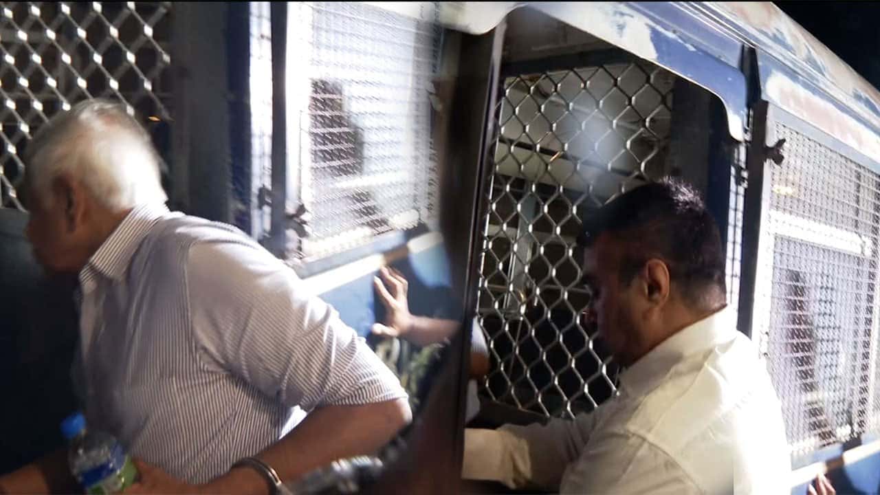 Pujith Jayasundara and Hemasiri Fernando taken to prison after sentenced to death