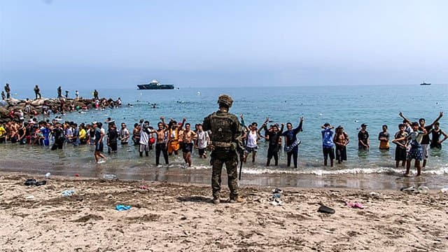 EU calls for stronger borders after Ceuta migrant crossings