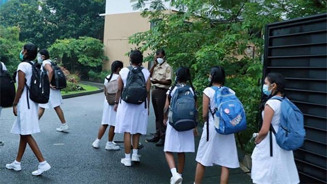 Schools in Kandy and Nuwara Eliya to reopen tomorrow