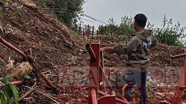 Sri Pada route blocked after landslide amid heavy rain