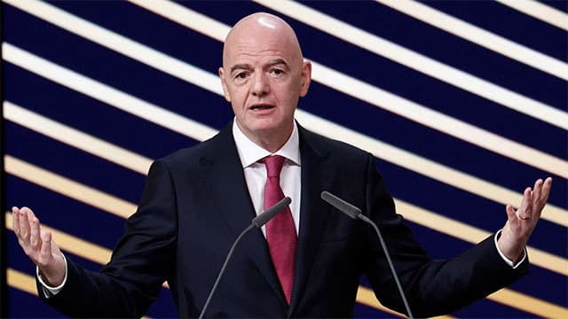 Fifa criticises campaign to oust president Infantino