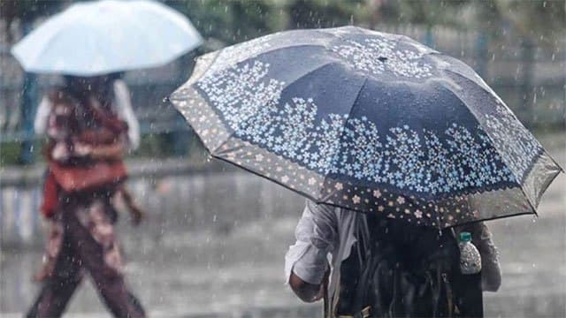Several spells of showers expected in parts of the island today