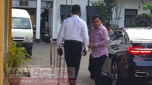 Nissanka Senadhipathi arrives at Bribery Commission