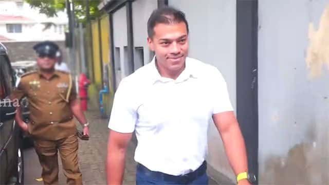 Yoshitha Rajapaksa arrives at CID