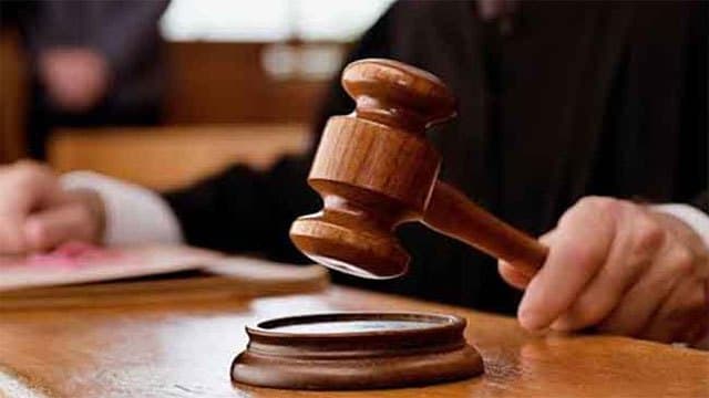 Four police officers arrested over alleged Rs. 500,000 bribe released on bail