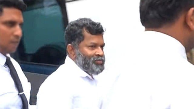 Pillayan further remanded over 2008 Batticaloa murders
