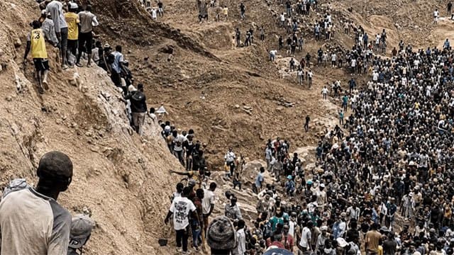Central African Republic gold mine collapse kills over 100, mining official says