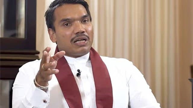 Namal Rajapaksa leaves FCID after providing statement