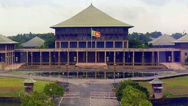 Audit exposes massive fuel and vehicle privileges for parliament officials