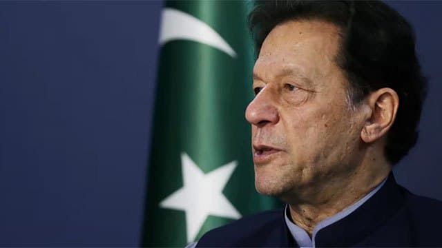 Arjuna Ranatunga among 21 captains to write fresh letter to Pakistan PM over Imran Khan's treatment