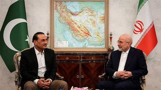 Pakistan and Iran made 'significant progress' in talks on conflict, minister says