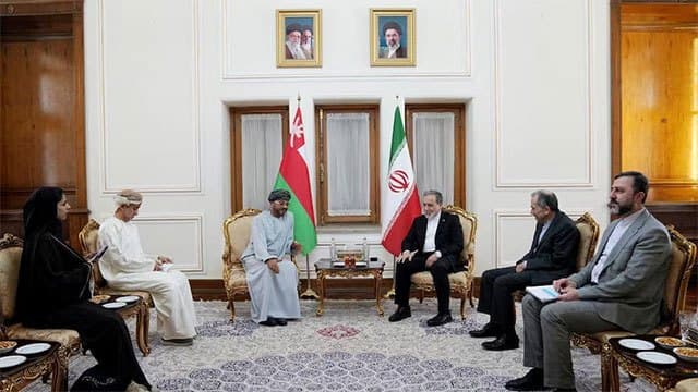 Iran and Oman discuss temporary Hormuz corridor as impasse with US drags on