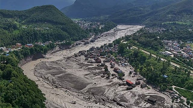 Death toll from floods on Nepal-Tibet border rises to 31