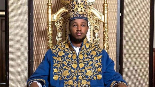 Ugandan King Oyo Nyimba, once world's youngest monarch, dies at 34