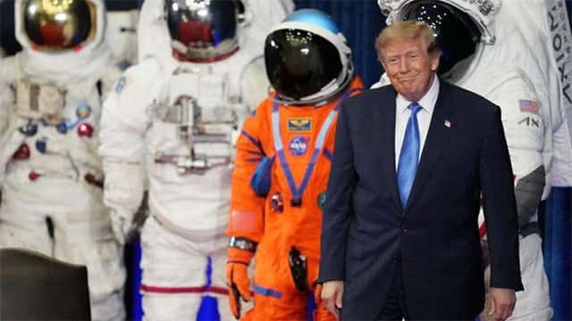 Trump signs order to create a US Space Academy