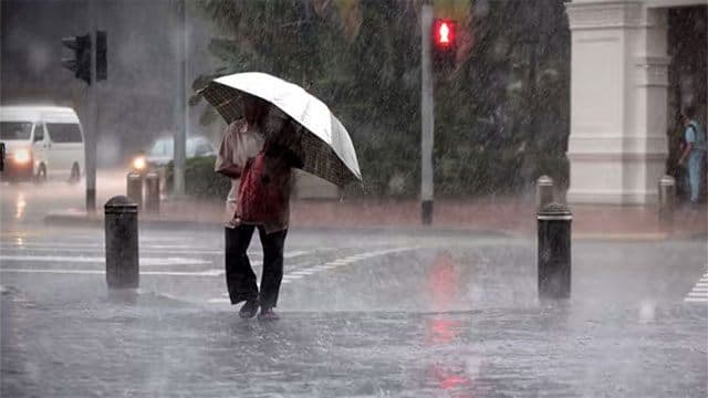 Several spells of showers expected in parts of the island today
