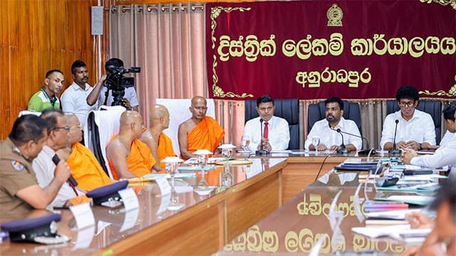 President orders measures to ease traffic congestion in Anuradhapura Sacred City