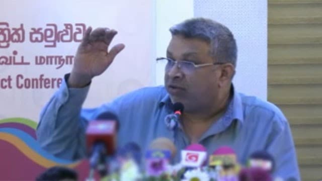 Govt won’t back down on 22nd Amendment, says Justice Minister