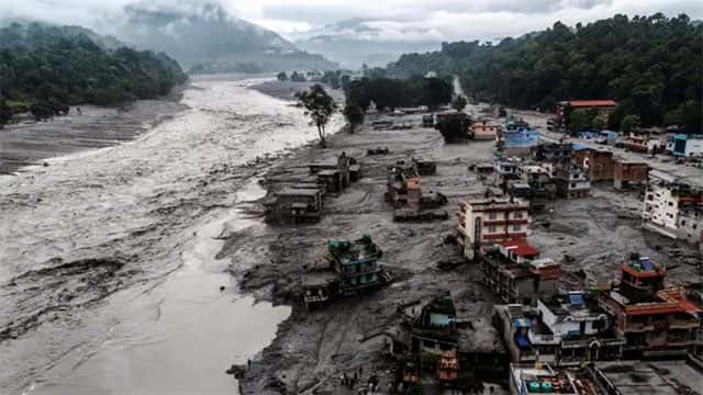 Nearly 300 foreign nationals rescued - Nepal Tourism Board