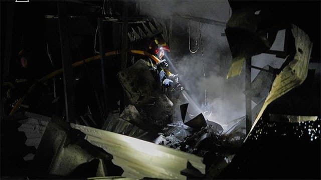 A sixth straight day of Russian strikes hammers Kyiv, killing at least 12