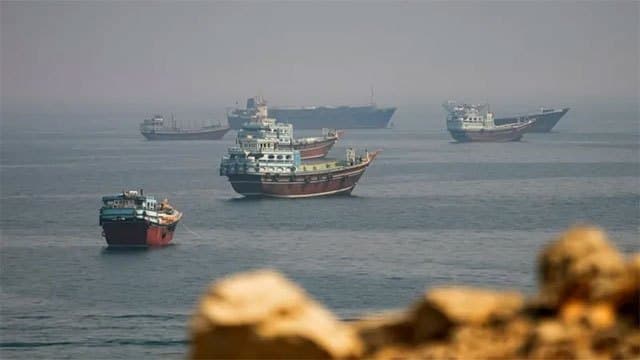 US military carries out new strikes on Iranian targets
