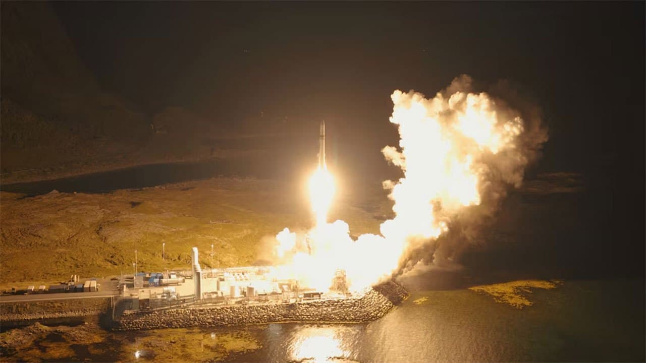 German rocket reaches space as Europe enters satellite launch race