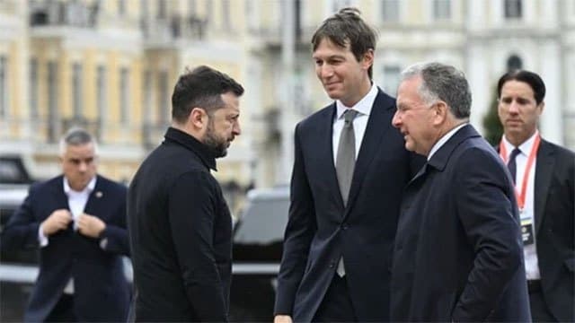 US envoys meet Zelensky in Ukraine after talks with Putin in Russia