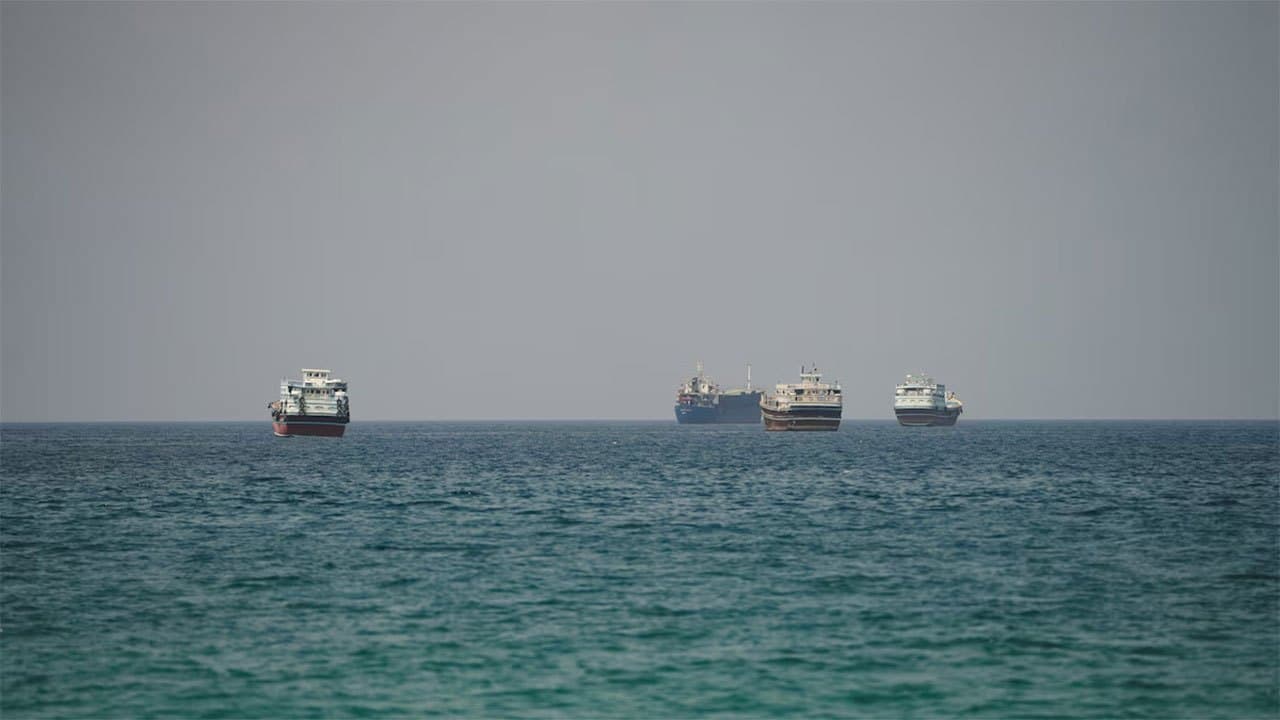 Iran says it plans new Gulf 'exclusion zone', threatens US with new missiles