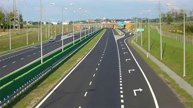 Several expressway projects to commence this year; expressway planned for A’pura – Minister