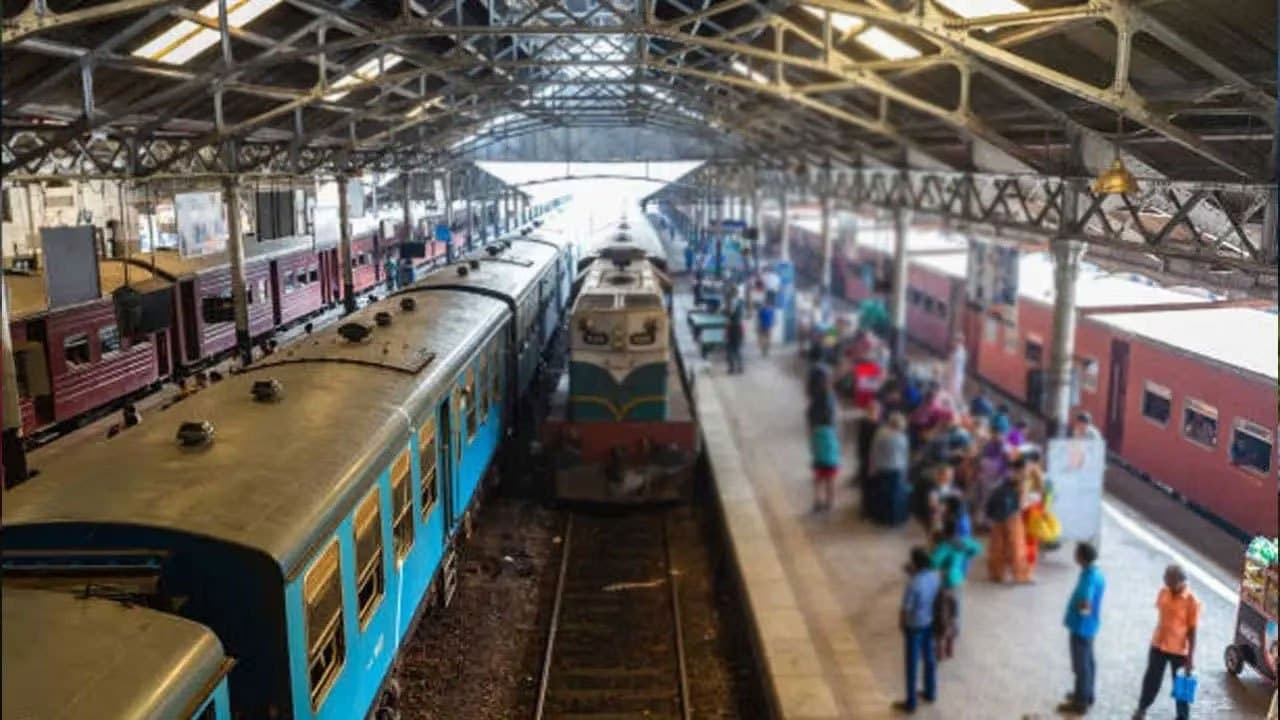 Sri Lanka Railways opens online season ticket service to private sector