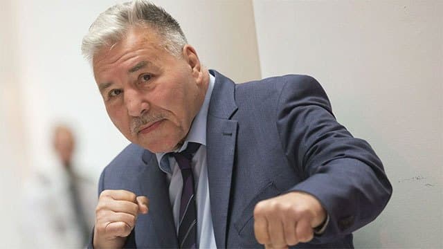 Legendary Canadian boxer George Chuvalo dies aged 89